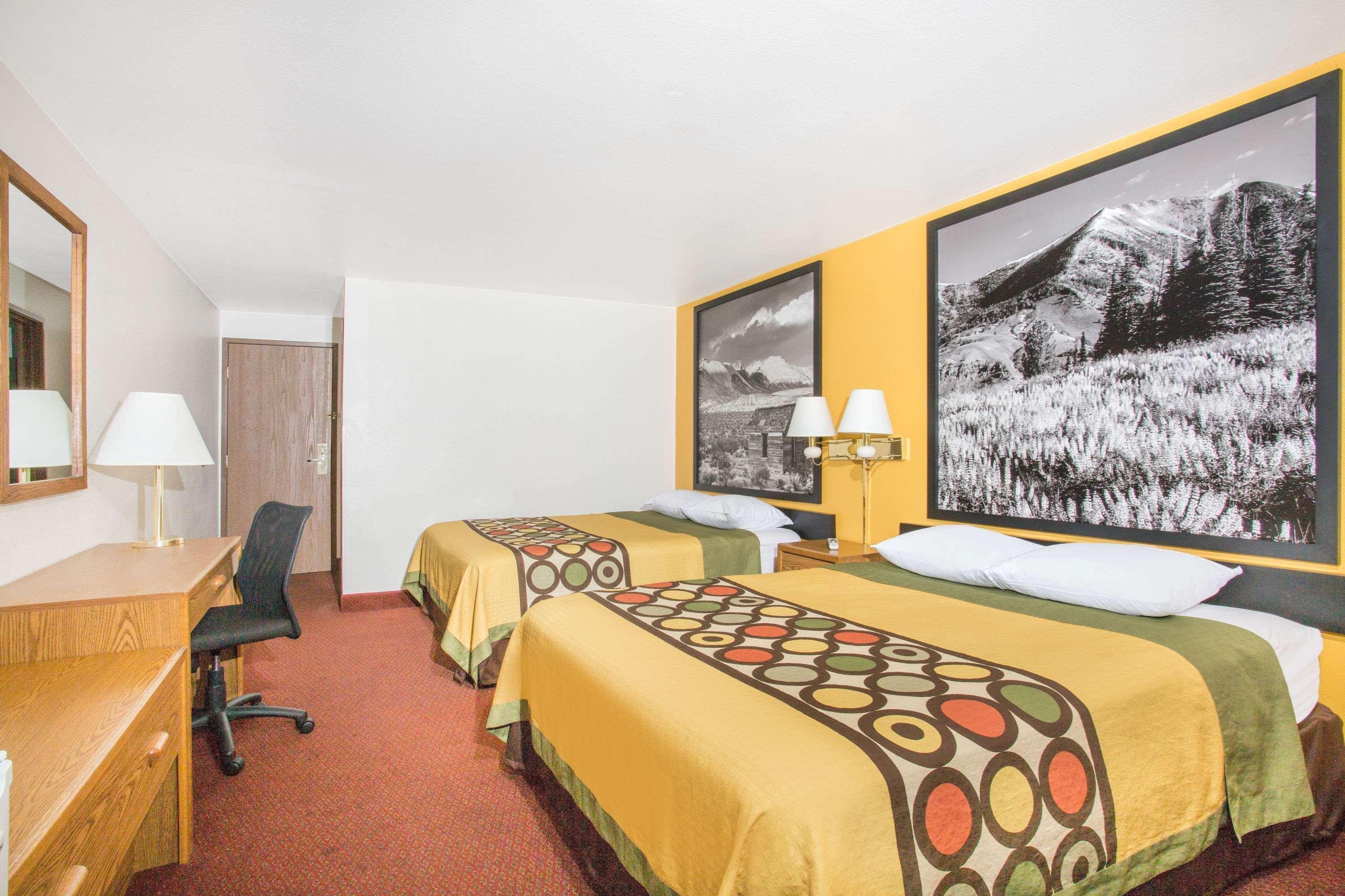 Super 8 By Wyndham Elko Exterior foto