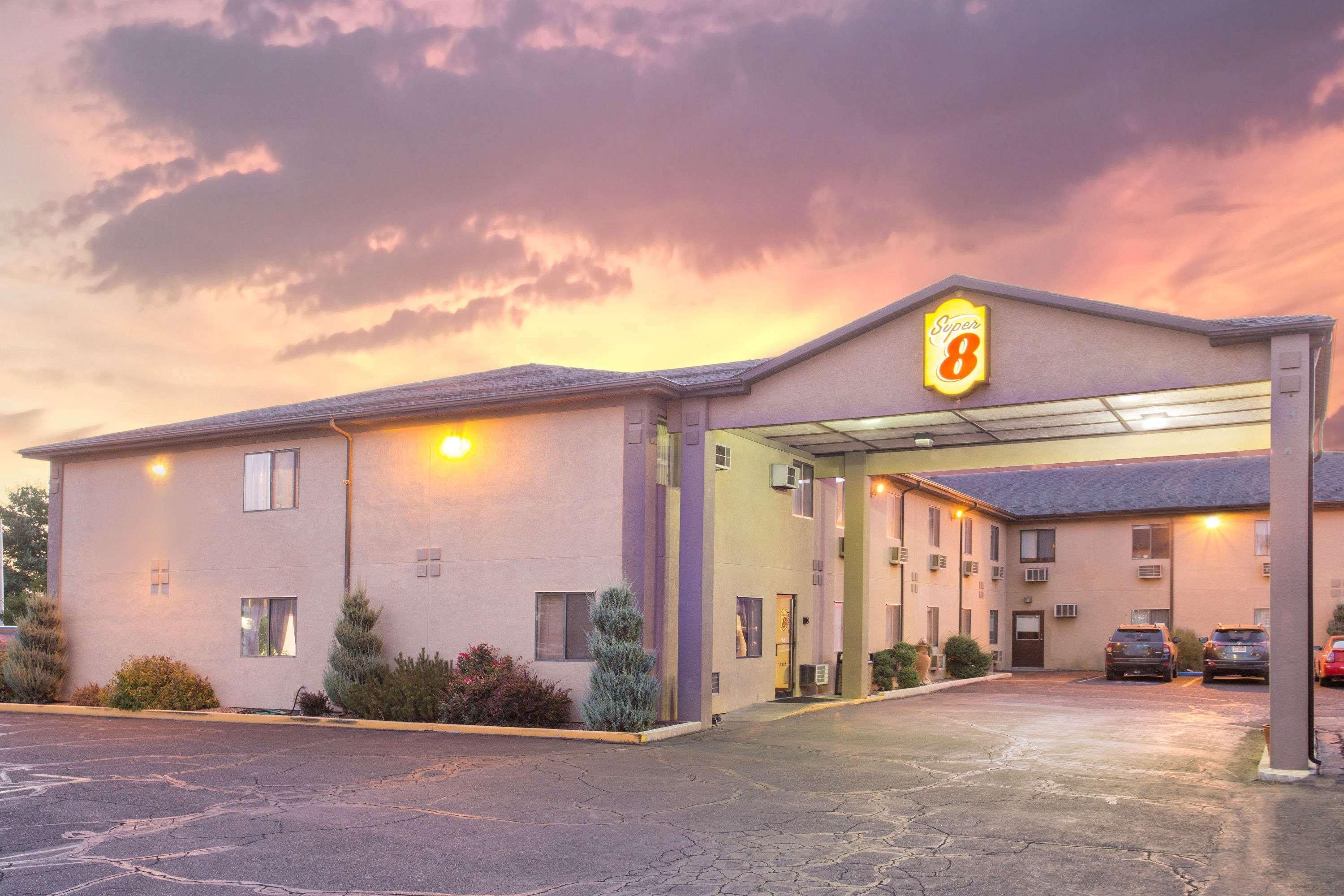 Super 8 By Wyndham Elko Exterior foto