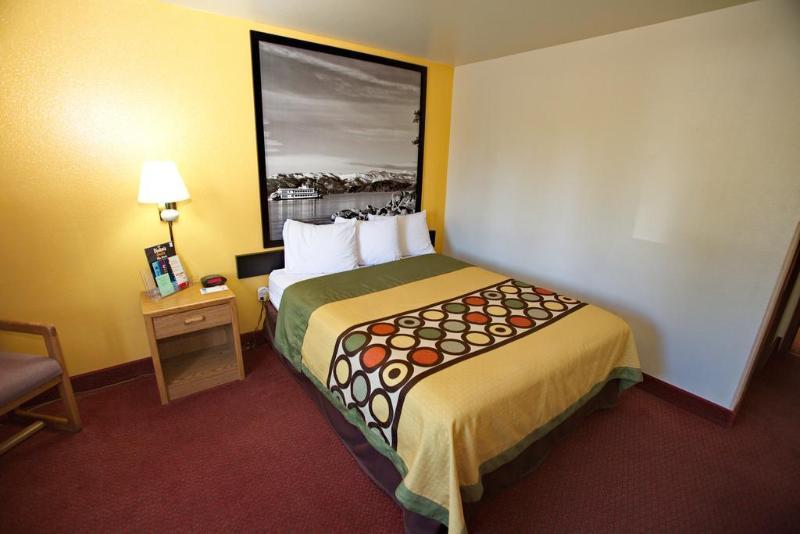 Super 8 By Wyndham Elko Exterior foto