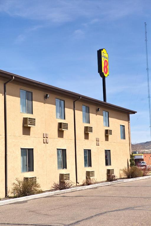 Super 8 By Wyndham Elko Exterior foto