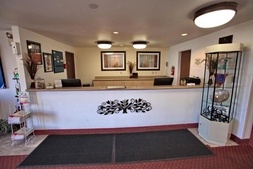 Super 8 By Wyndham Elko Exterior foto